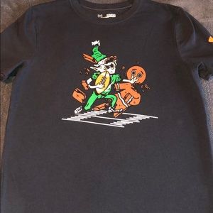 Boys size medium Under Armour tee shirt